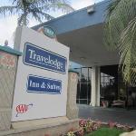 Hotels near Hacienda Night Club Anaheim - Travelodge Anaheim On Disneyland Drive