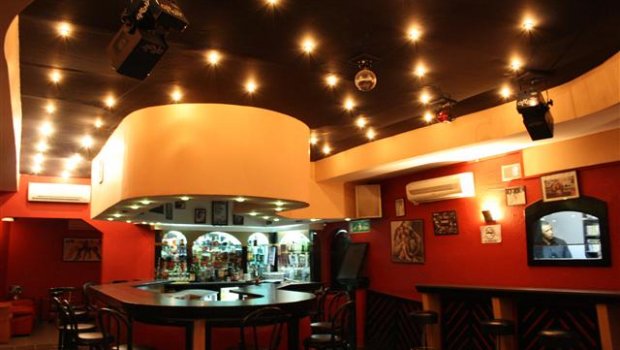 Paparazzi Night Club