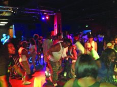 The infectious energy at Paparazzi Nightclub was the only bright spot on a recent Friday night.