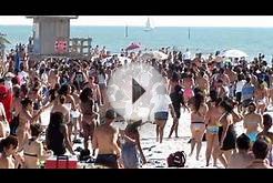 CRAZY Mob Fight on Clearwater Beach FL Spring Break 2010